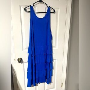 Avenue-26/28 Ruffled sleeveless dress